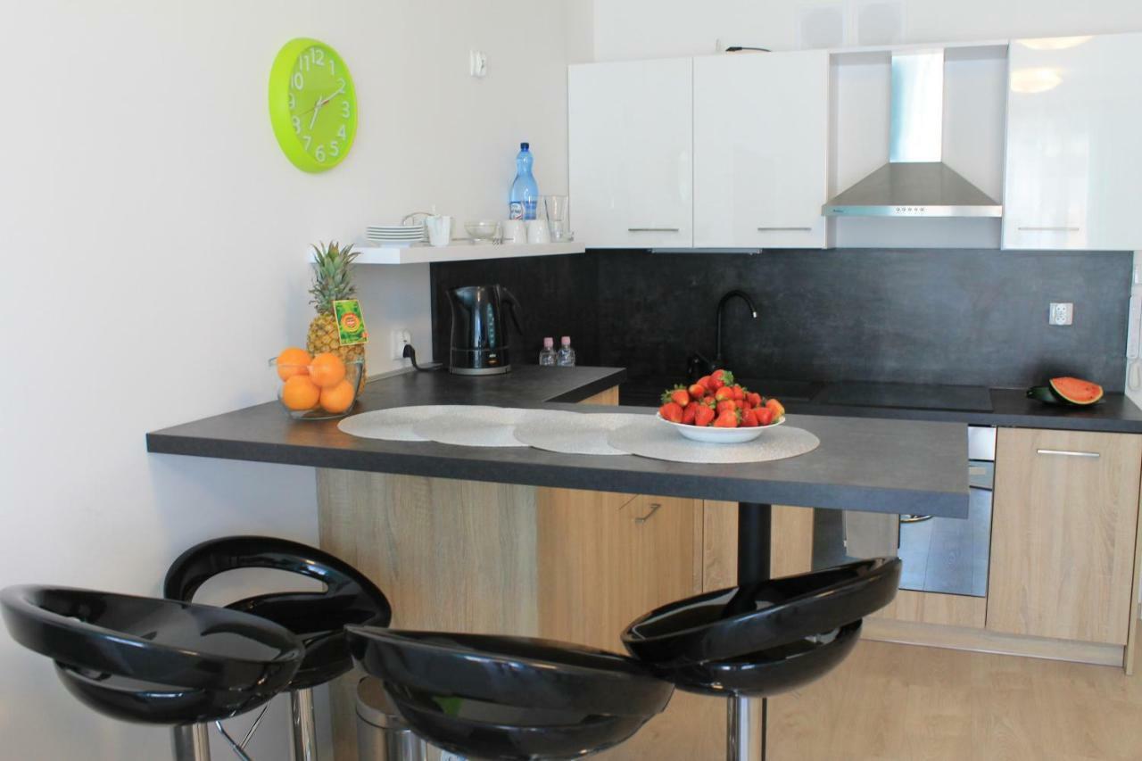 Apartament Mietowy โควอบเซก ภายนอก รูปภาพ